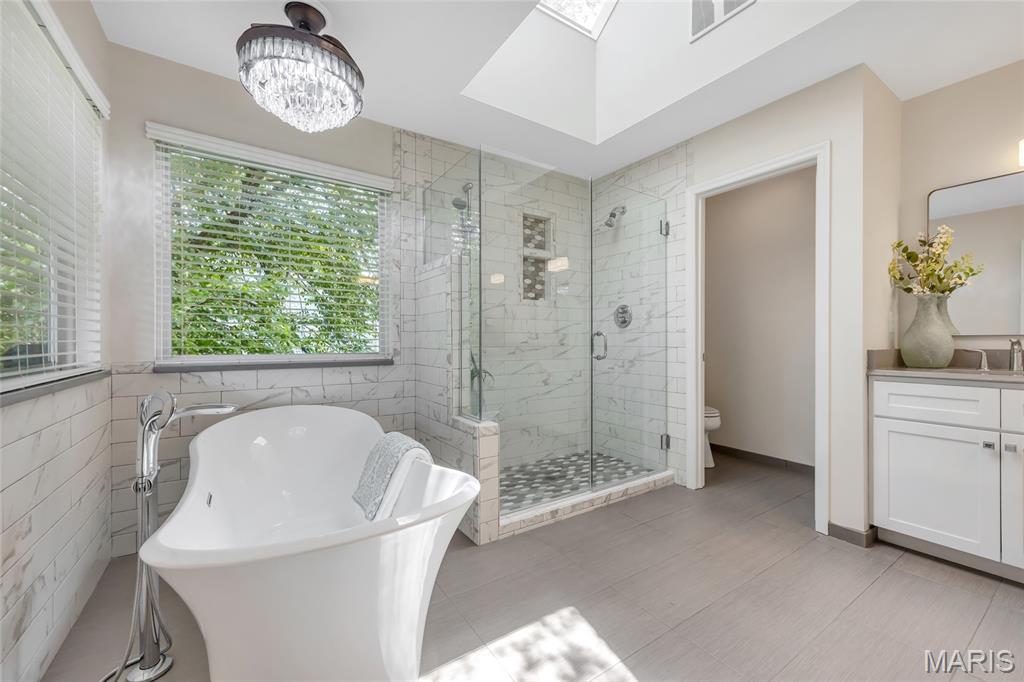 924 Forest Lake Court