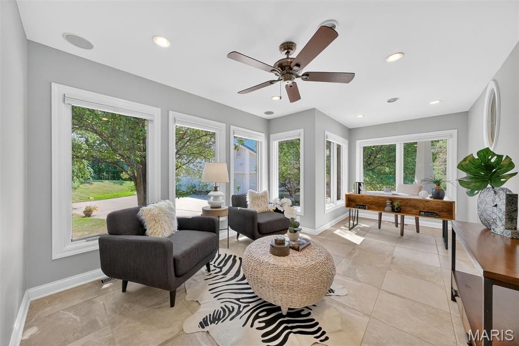 1001 Scarlet Bend Court