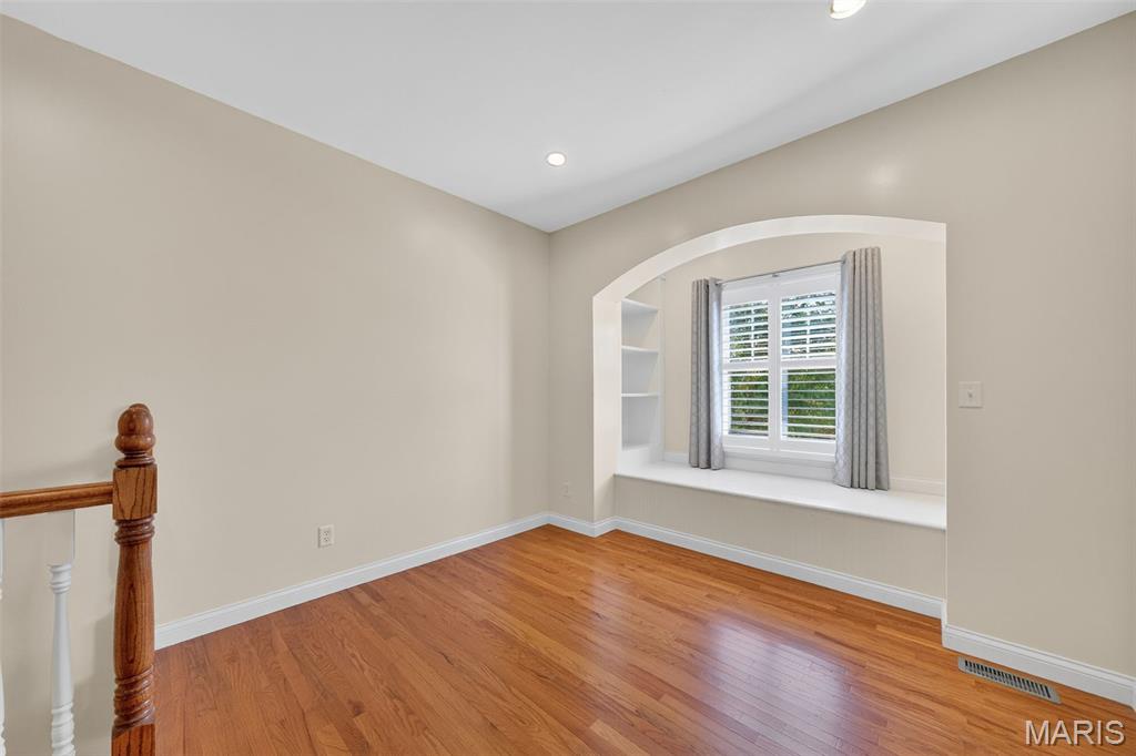 1001 Scarlet Bend Court