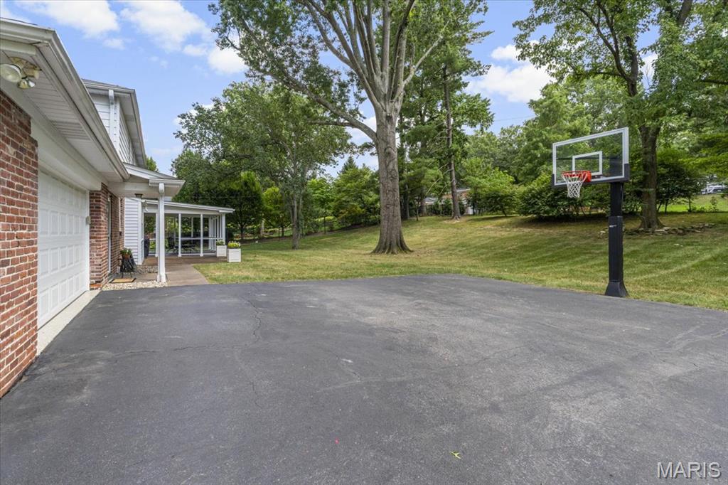 12356 Creekhaven Drive