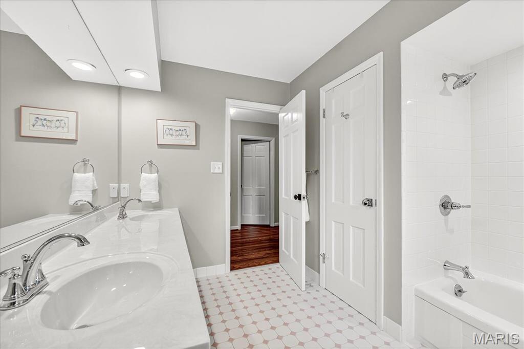 12356 Creekhaven Drive