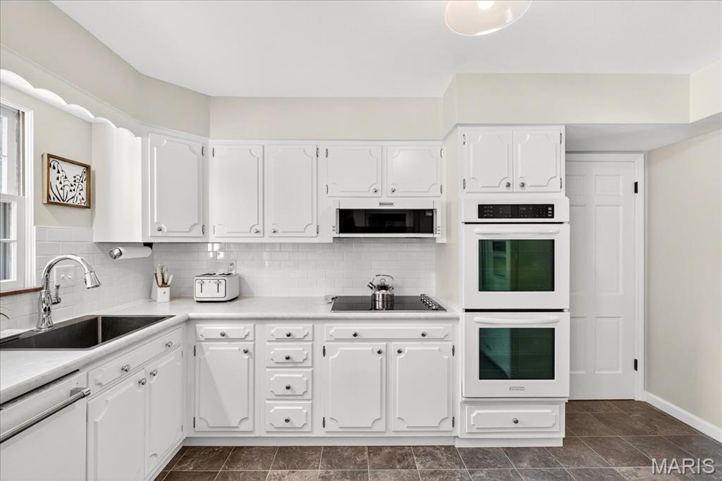 12356 Creekhaven Drive