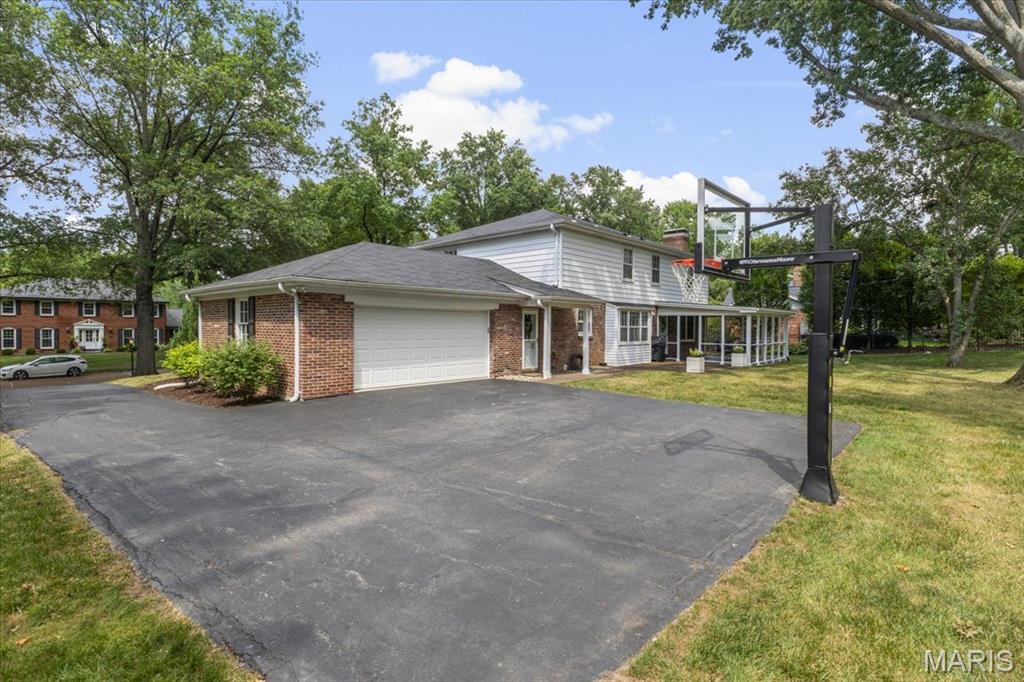 12356 Creekhaven Drive