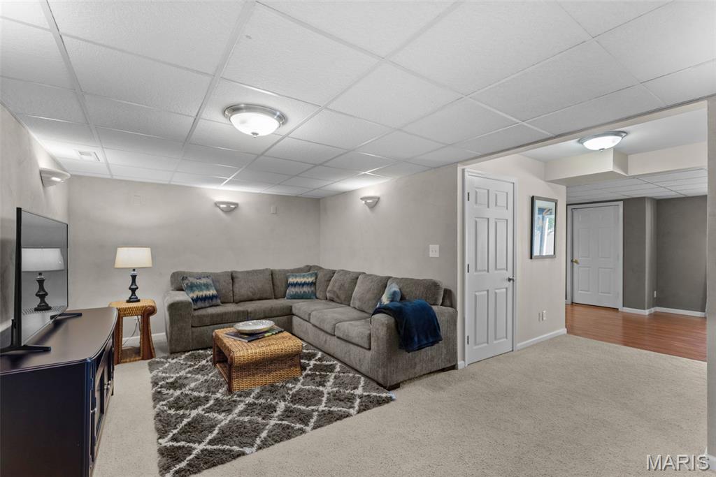 17136 Windsor Crest Boulevard