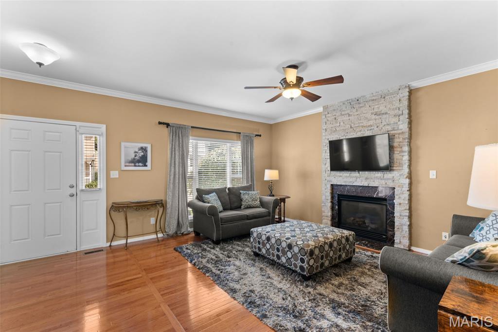 17136 Windsor Crest Boulevard