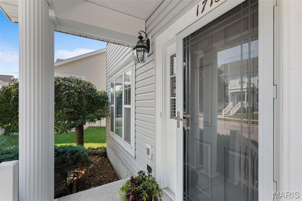 17136 Windsor Crest Boulevard