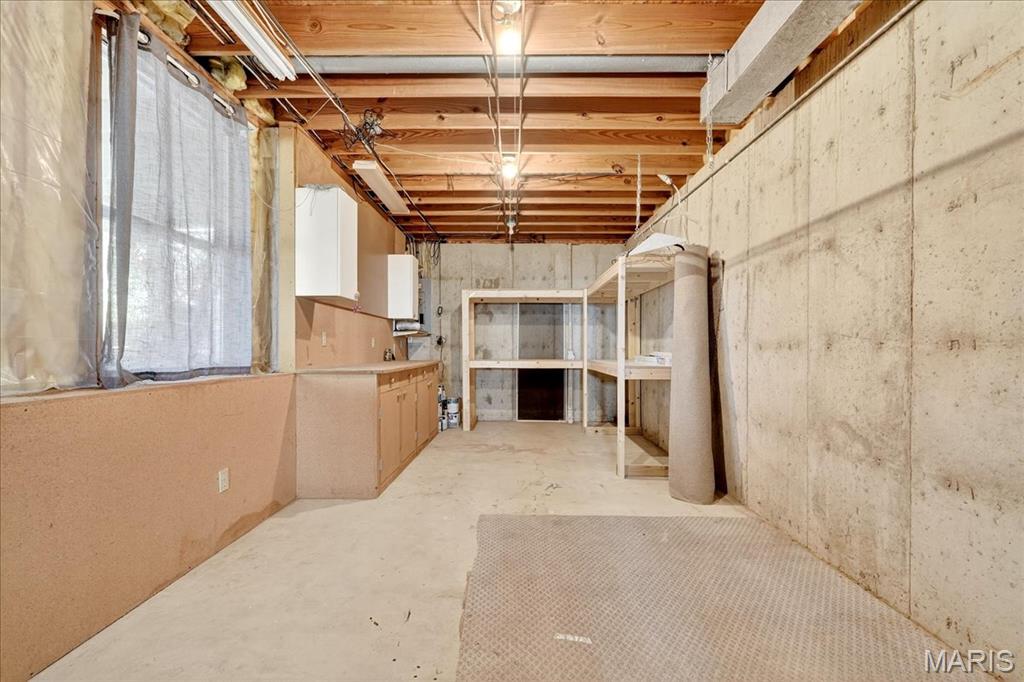 4022 Cambridge Crossing Drive