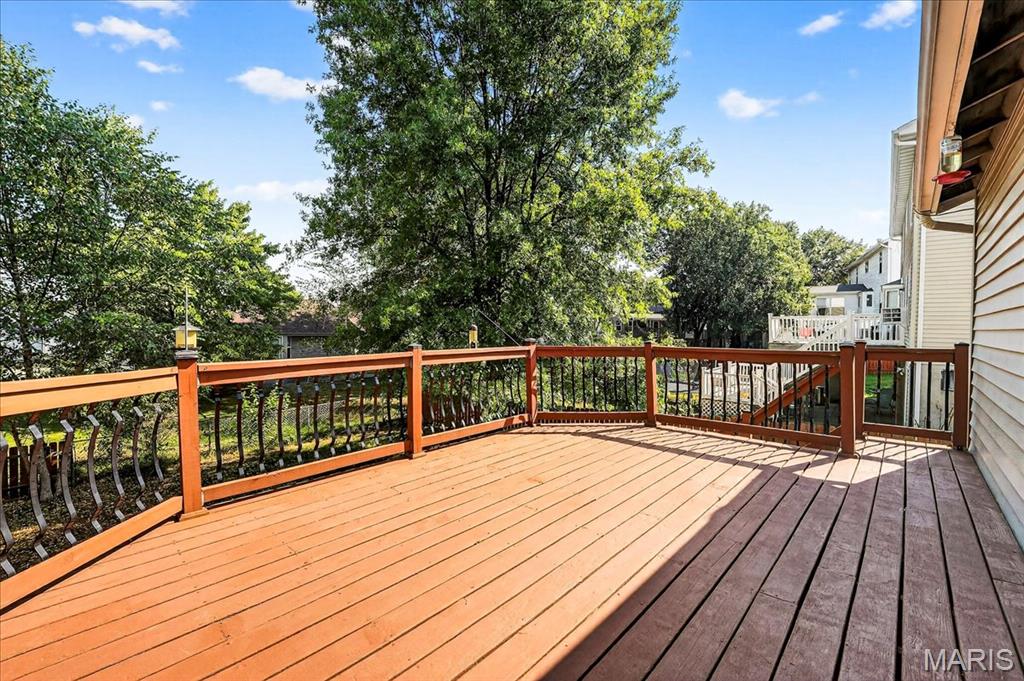 4022 Cambridge Crossing Drive