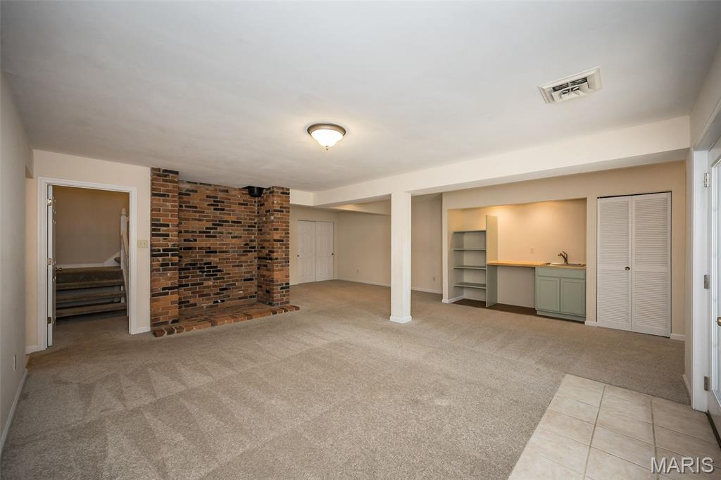 1621 Walpole Drive Unit: B