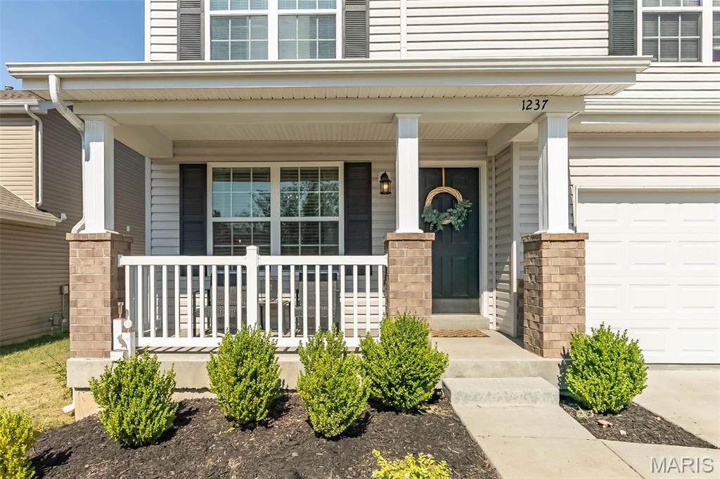 1237 Eskridge Lane