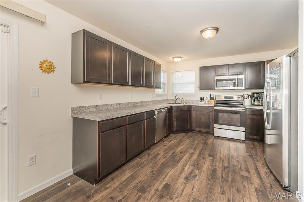 1237 Eskridge Lane