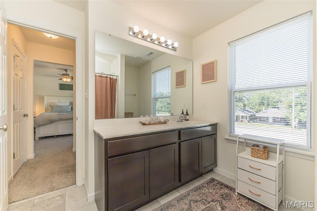 1237 Eskridge Lane