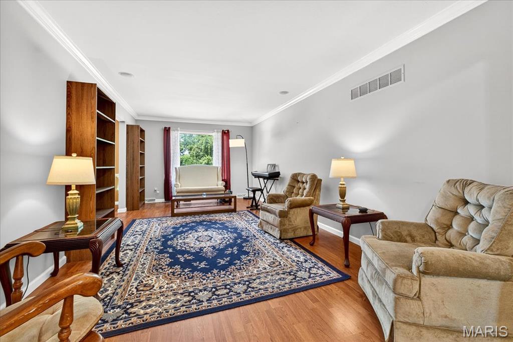 117 Windcliffe Drive