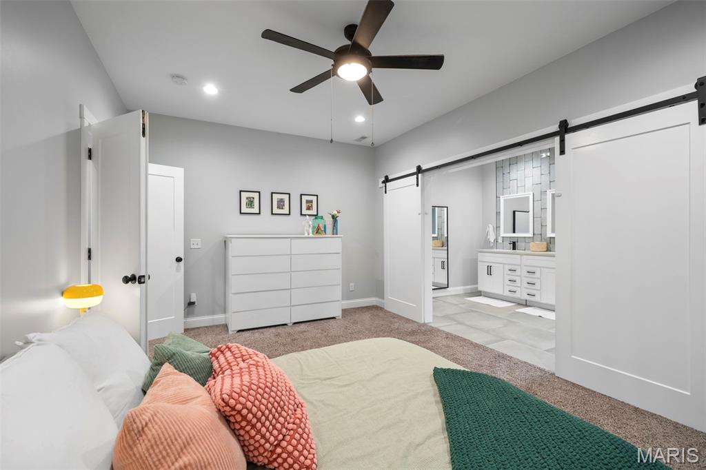 2250 S Jefferson Avenue