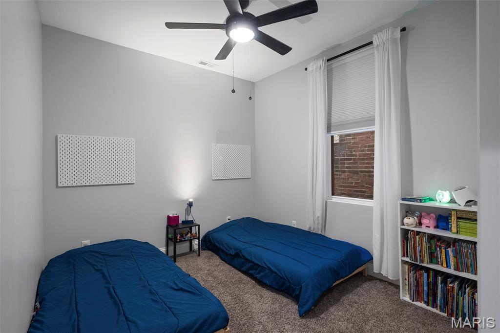 2250 S Jefferson Avenue