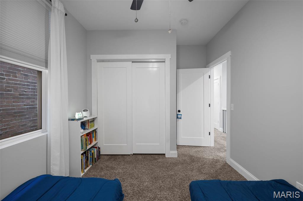 2250 S Jefferson Avenue