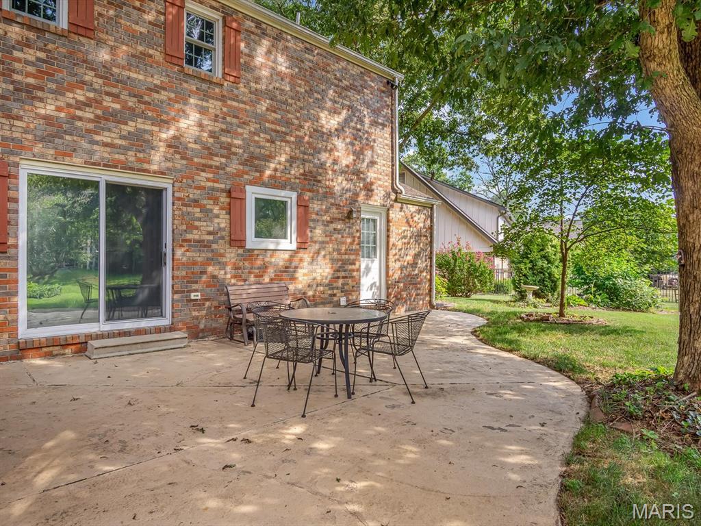 307 John Henry Street