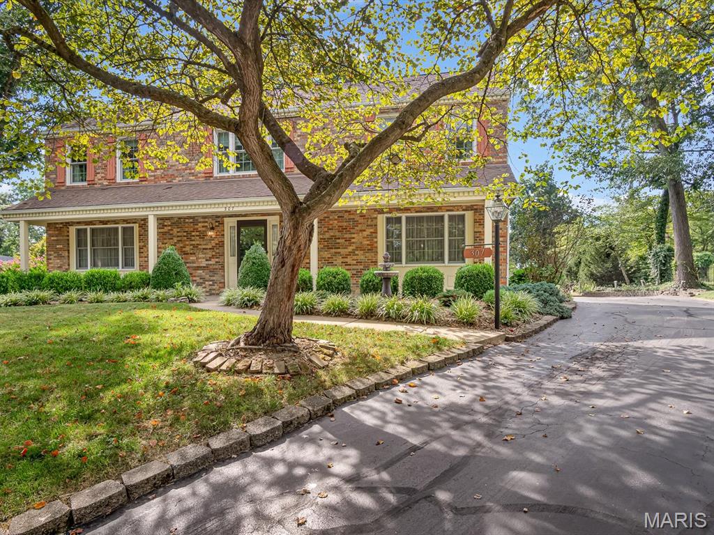 307 John Henry Street