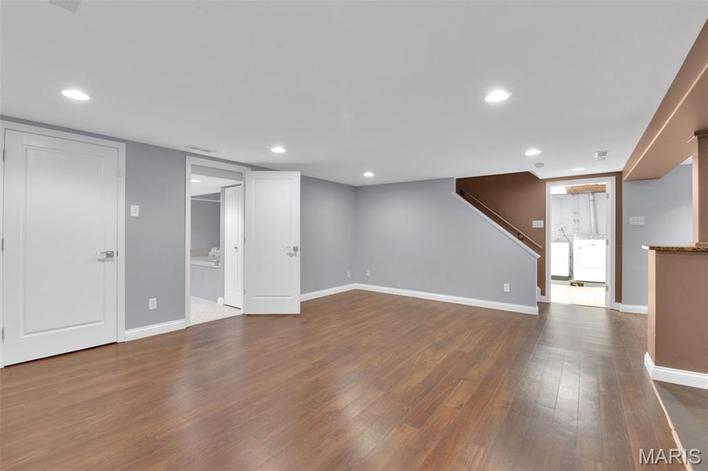 533 Bedford Oaks Drive