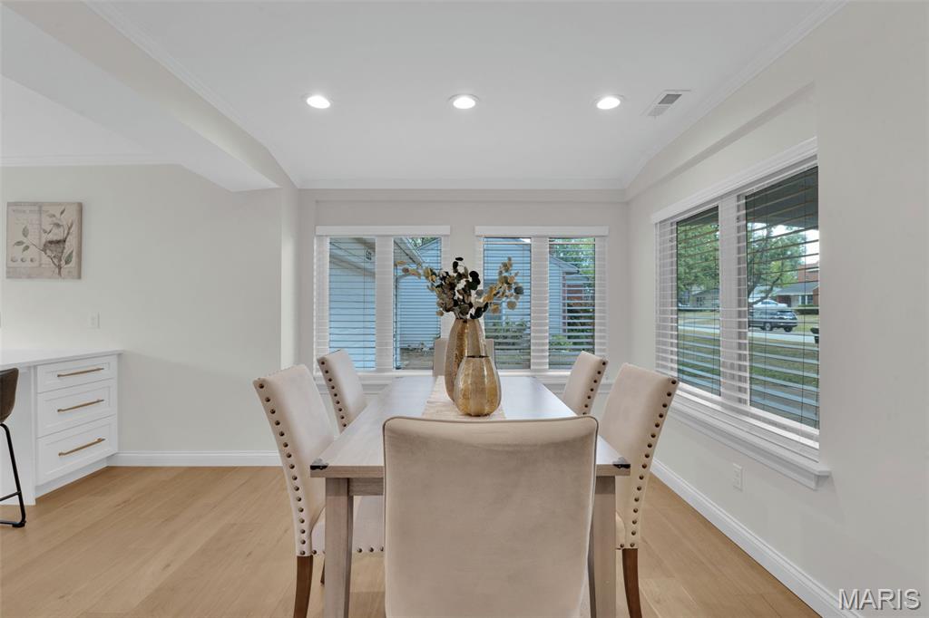 533 Bedford Oaks Drive