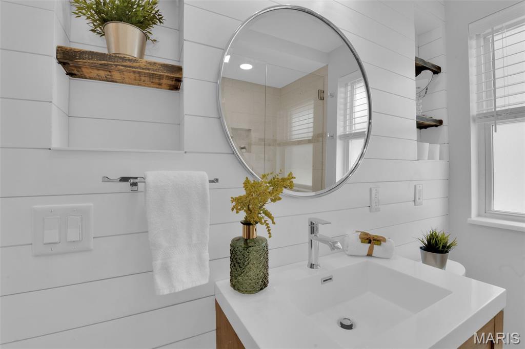 533 Bedford Oaks Drive