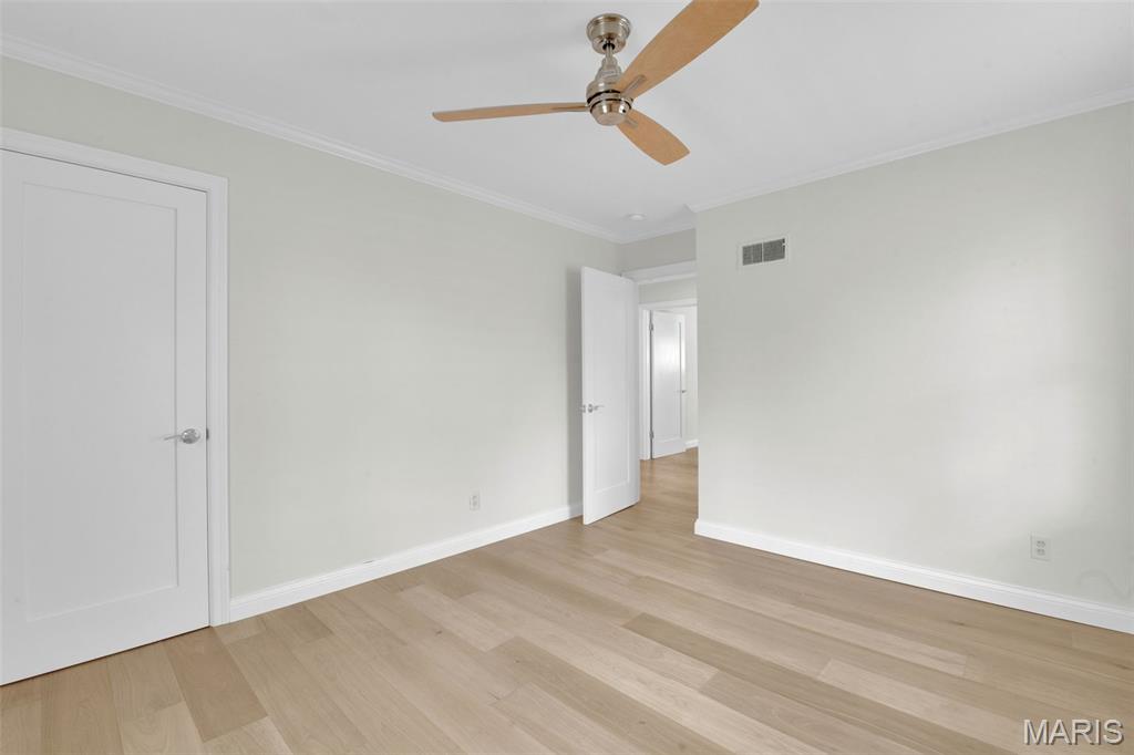 533 Bedford Oaks Drive