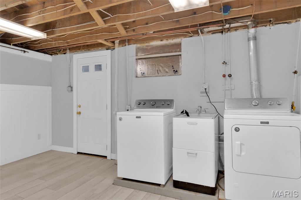 533 Bedford Oaks Drive