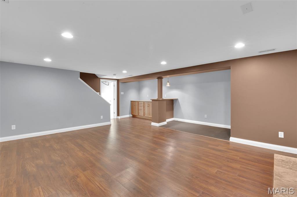 533 Bedford Oaks Drive