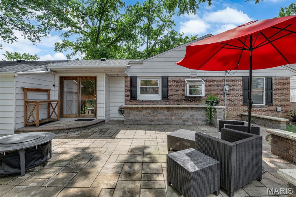 533 Bedford Oaks Drive