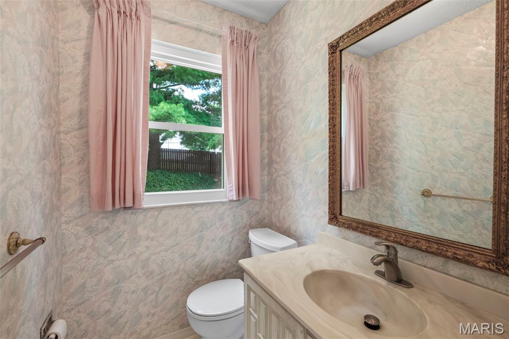 1702 Pensacola Drive