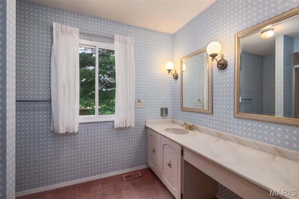 1702 Pensacola Drive