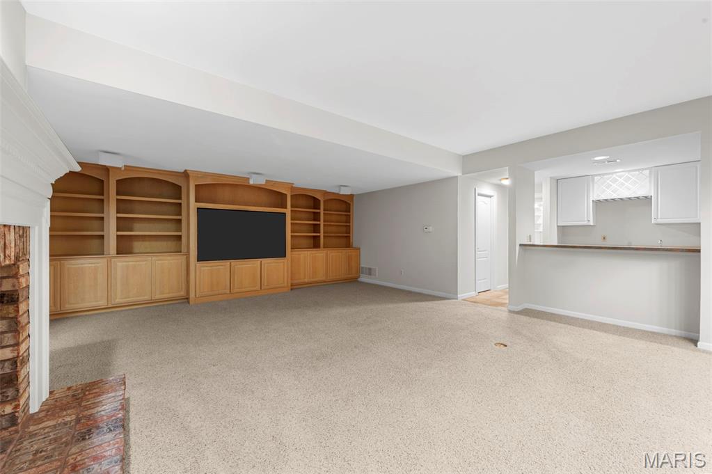 1515 Lace Bark Court