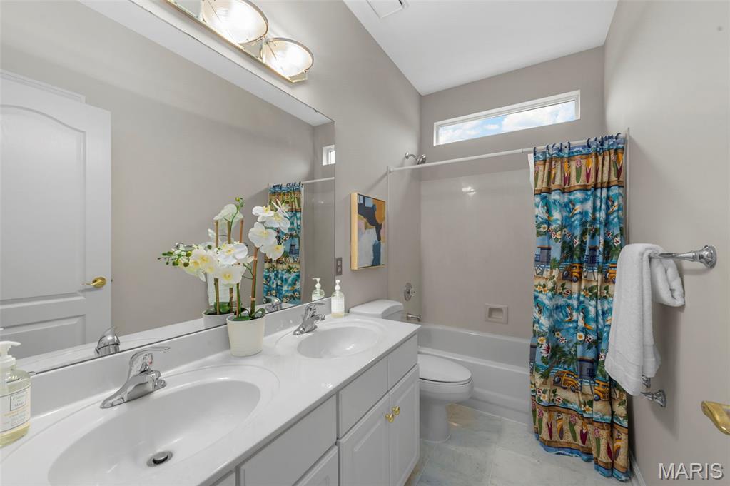 1515 Lace Bark Court