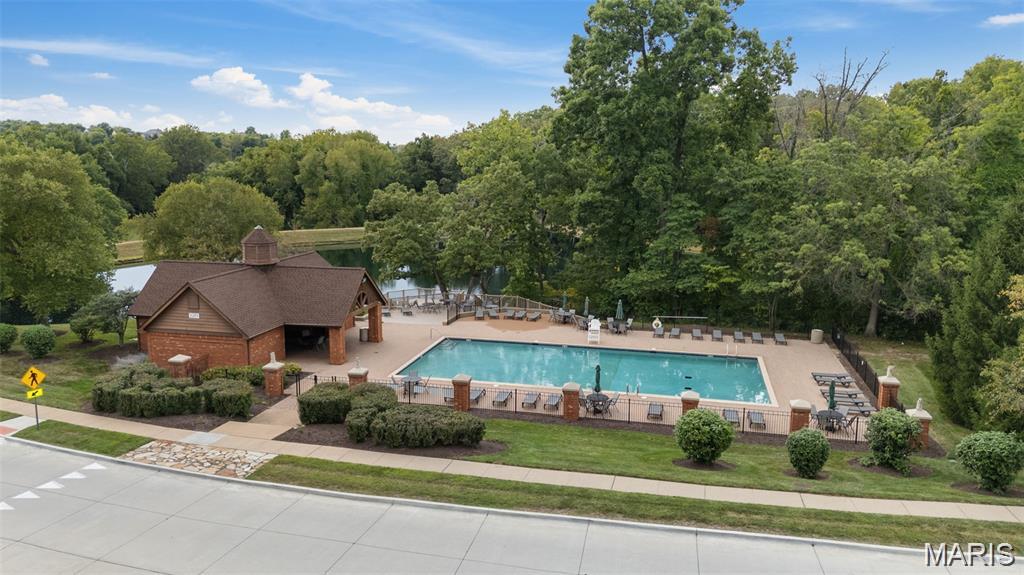 1515 Lace Bark Court