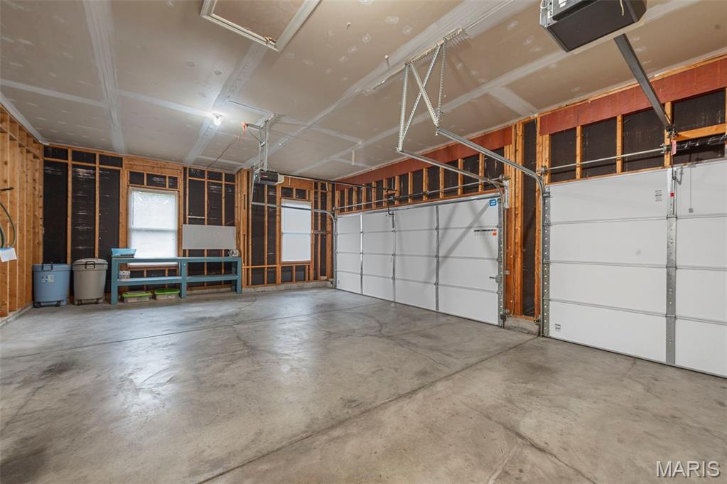 1515 Lace Bark Court