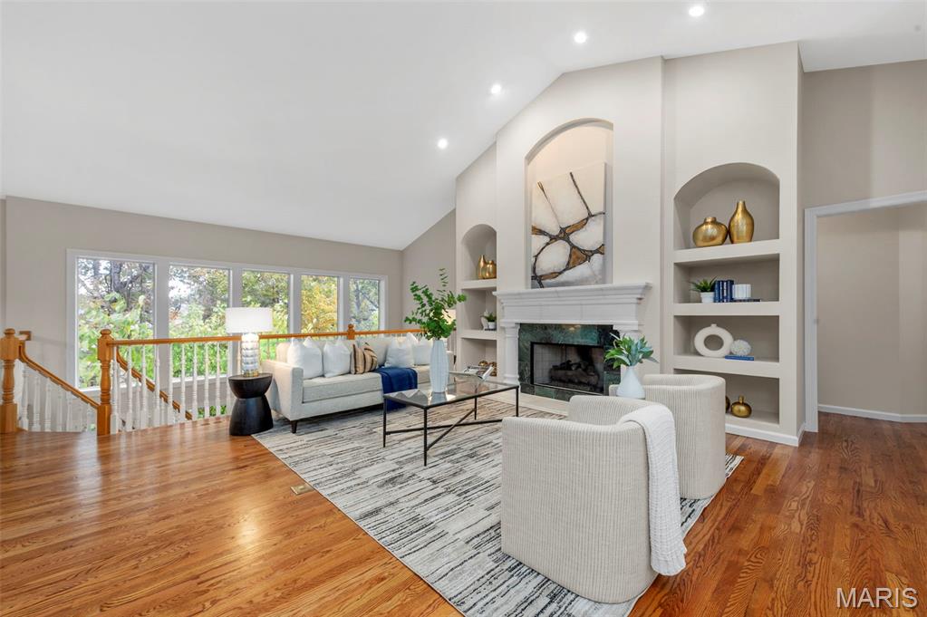 1515 Lace Bark Court