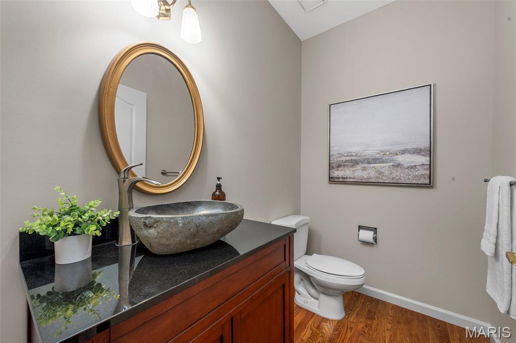 1515 Lace Bark Court