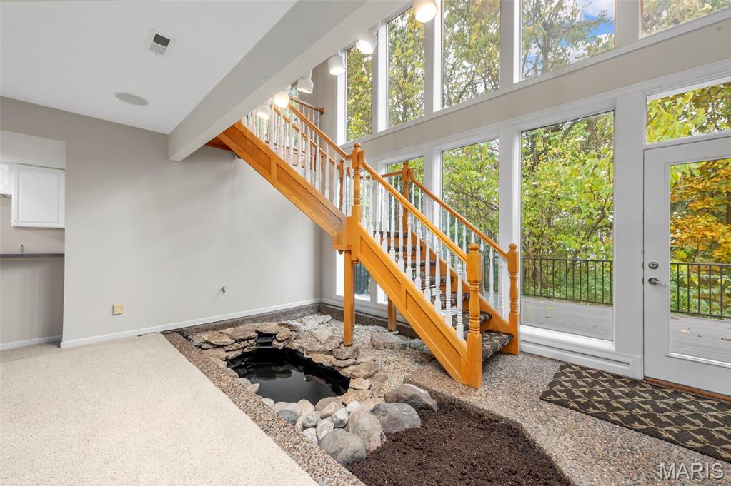 1515 Lace Bark Court