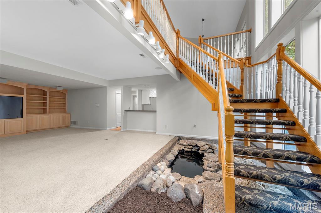 1515 Lace Bark Court