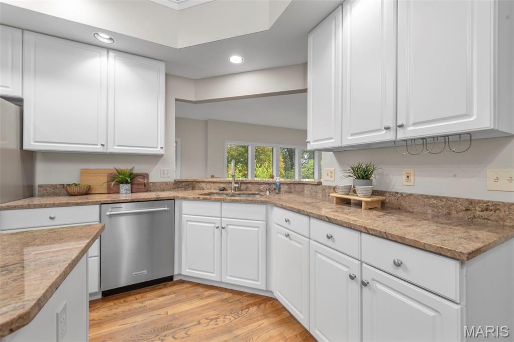 1515 Lace Bark Court