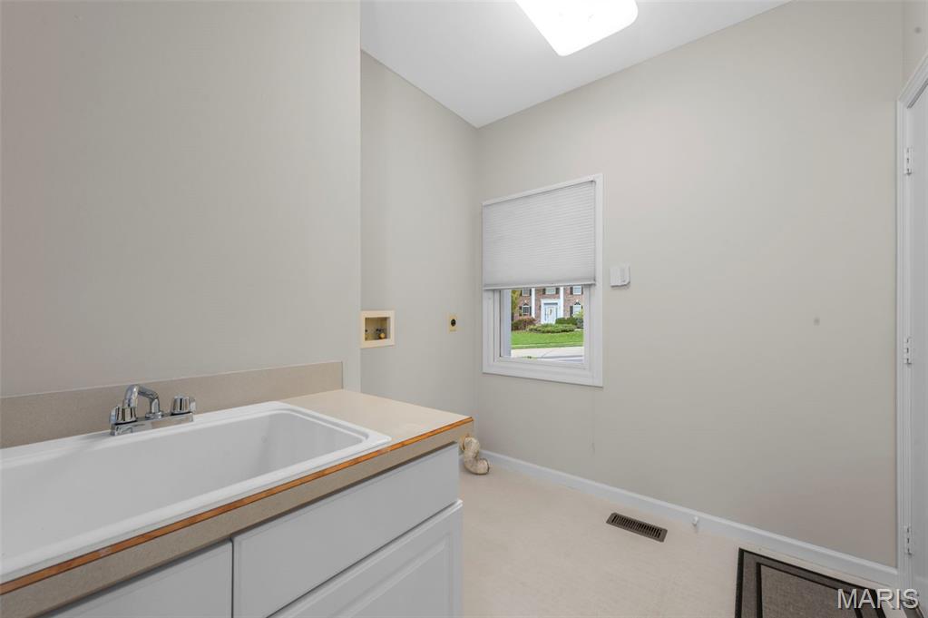 1515 Lace Bark Court