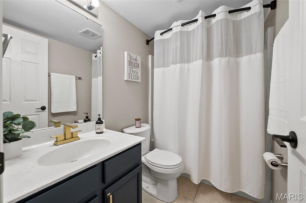 1400 Summertree Springs Avenue Unit: G