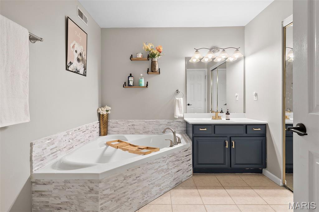 1400 Summertree Springs Avenue Unit: G