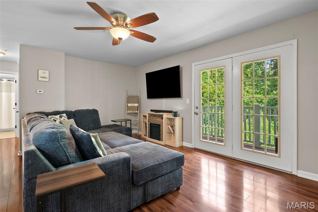 1400 Summertree Springs Avenue Unit: G