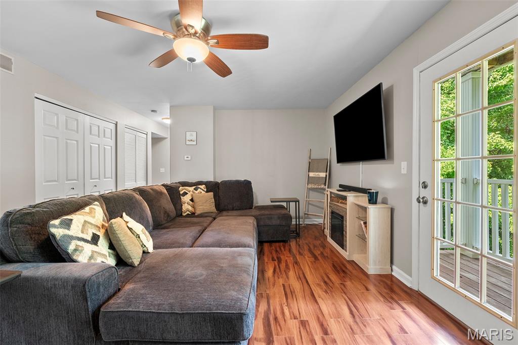 1400 Summertree Springs Avenue Unit: G