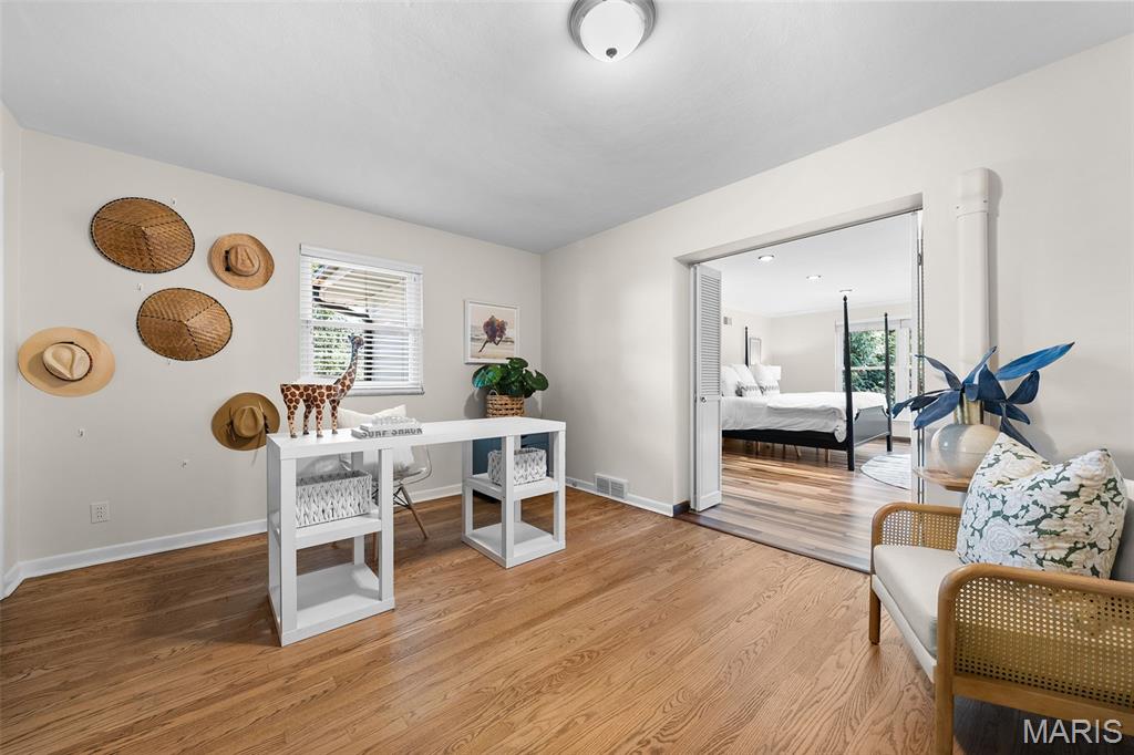 10228 Thornwood Drive