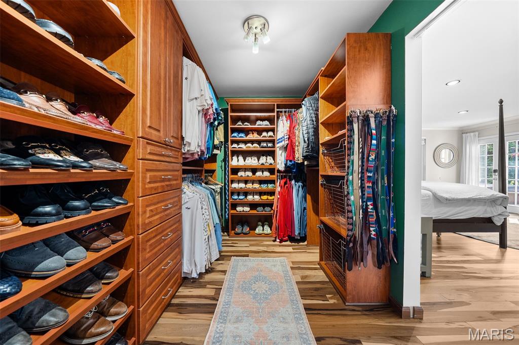 10228 Thornwood Drive