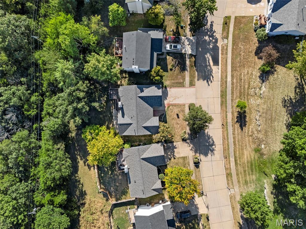 1362 Hunters Hollow Court