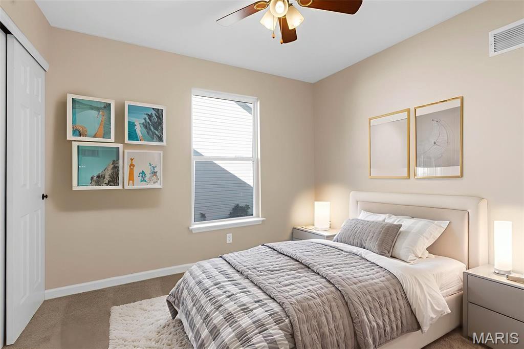 1362 Hunters Hollow Court