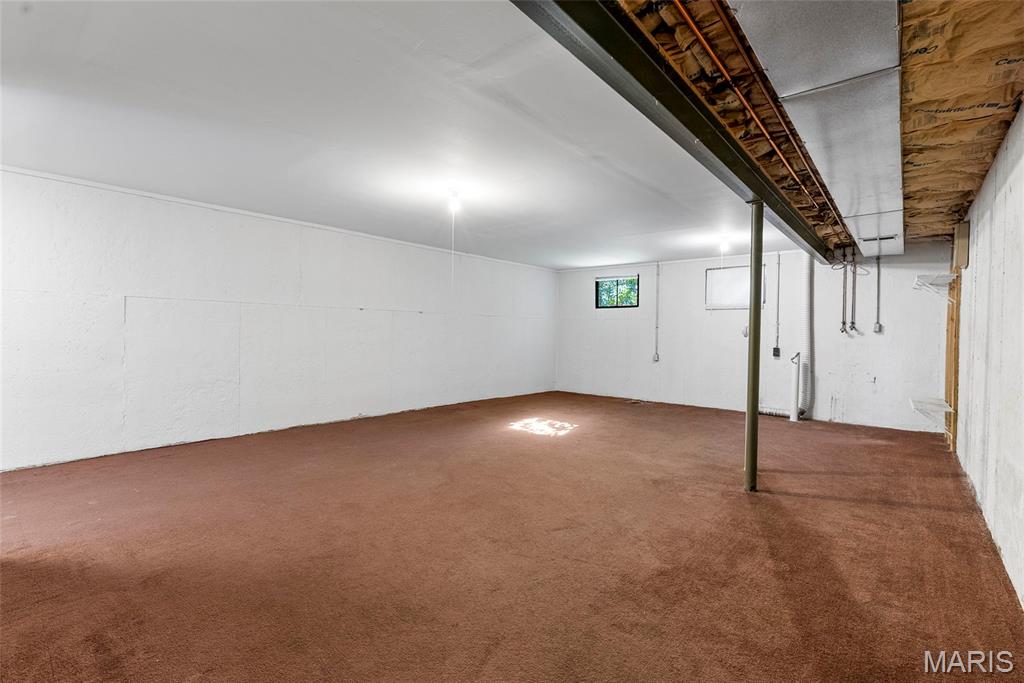 1362 Hunters Hollow Court